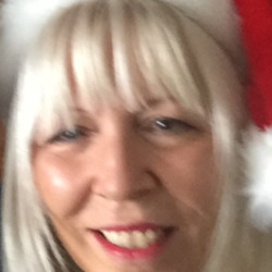 Liz, 64 from Little London, Hampshire A latest member photo