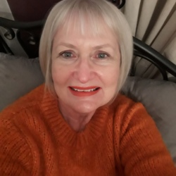 Deborah, 58 from Staincross, South Yorkshire A latest member photo