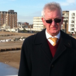 Kenneth, 69 from Winterton, Lincolnshire A latest member photo